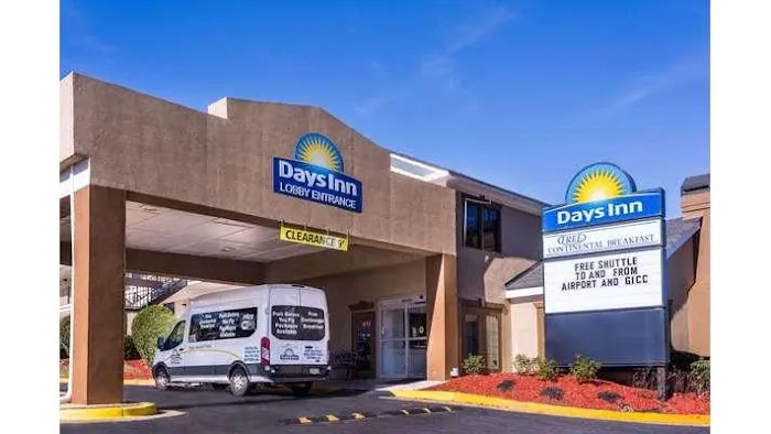 Days Inn by Wyndham College Park Airport Best Road 4