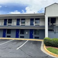 Days Inn by Wyndham College Park Airport Best Road ico