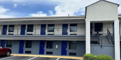 Days Inn by Wyndham College Park Airport Best Road