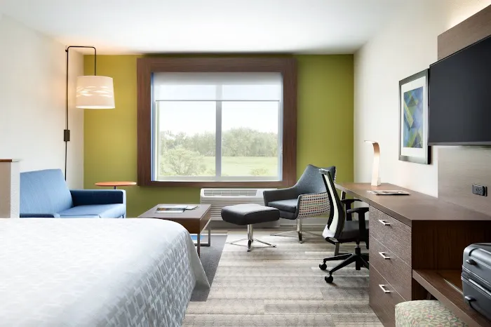 Holiday Inn Express Atlanta Airport-College Park by IHG 4
