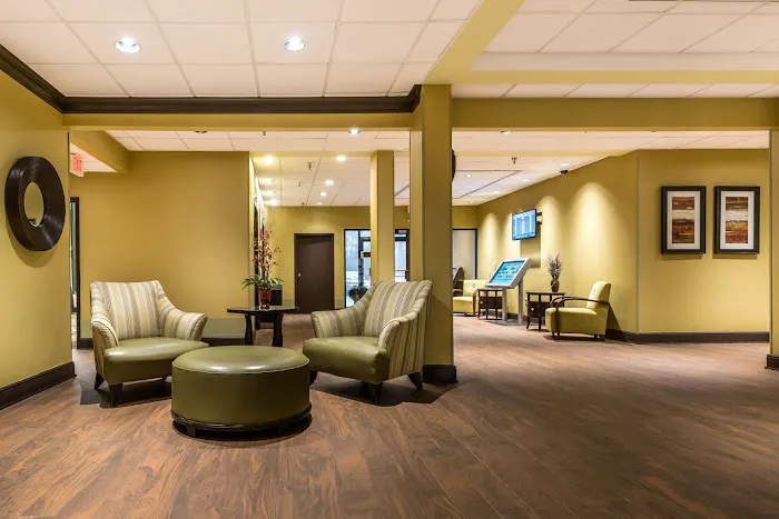 Holiday Inn Express Atlanta Airport-College Park by IHG 4