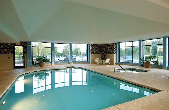 Hilton Garden Inn Atlanta Airport/Millenium Center 4