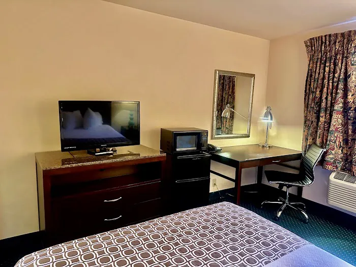 Haven Inn & Suites 4