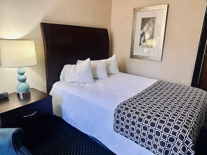 Haven Inn & Suites 4