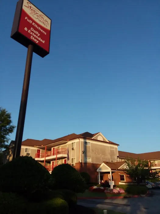 Stay Inn & Suites 4
