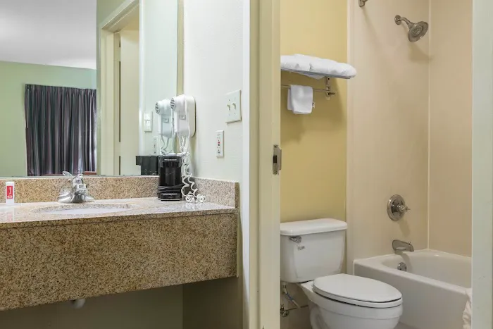 Royal Palms Inn 4