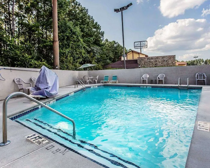 Quality Inn & Suites Stockbridge Atlanta South I-75 4