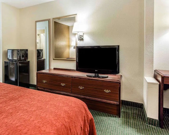 Quality Inn & Suites Stockbridge Atlanta South I-75 4