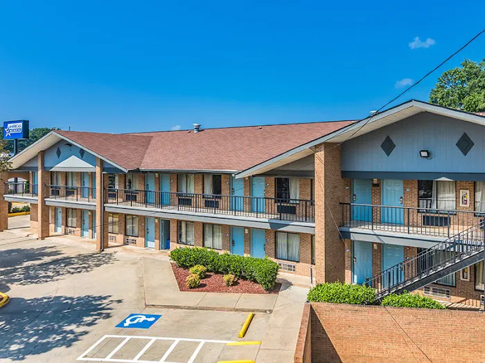 Americas Best Value Inn Stockbridge 4