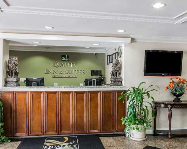 Quality Inn & Suites Atlanta Airport South 4