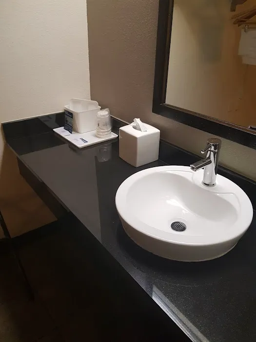 Travelodge by Wyndham College Park 4