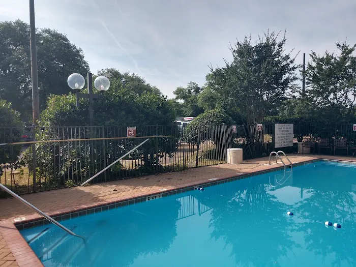 Ramada Plaza by Wyndham Atlanta Airport 4