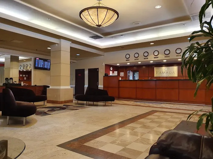 Ramada Plaza by Wyndham Atlanta Airport 4