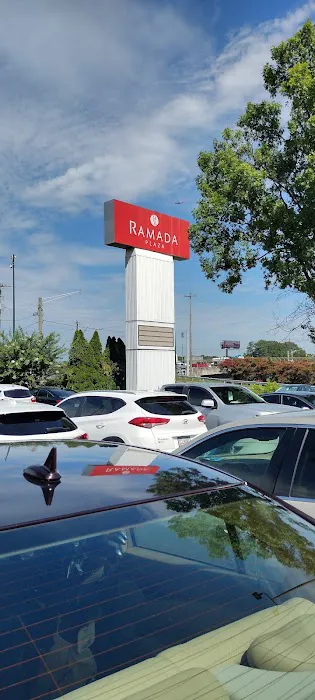 Ramada Plaza by Wyndham Atlanta Airport 4