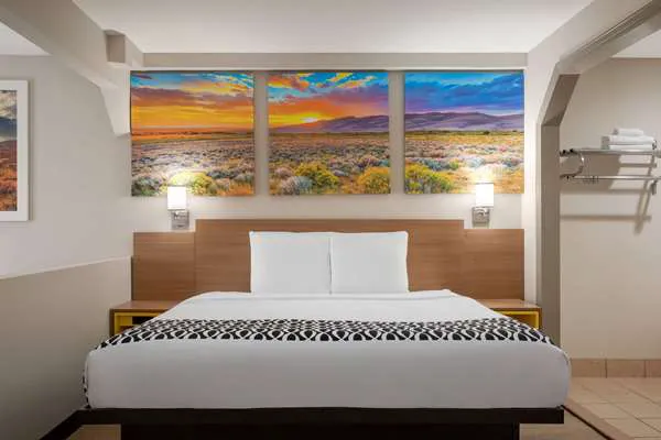 Days Inn by Wyndham Covington 4