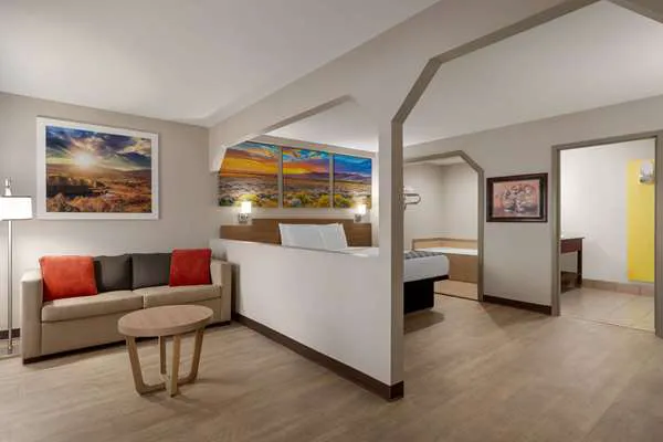 Days Inn by Wyndham Covington 4