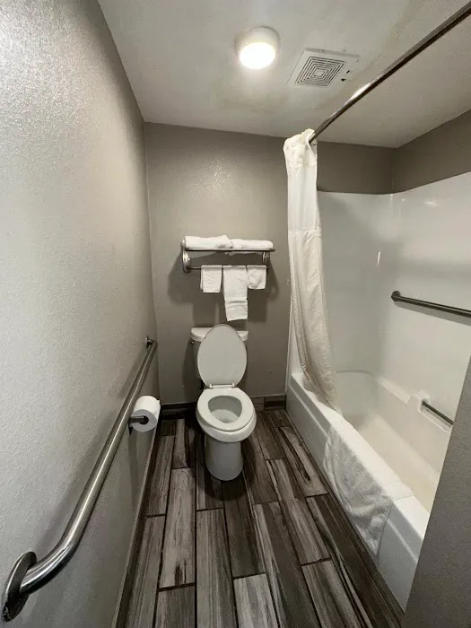 Jameson Inn Winder 4