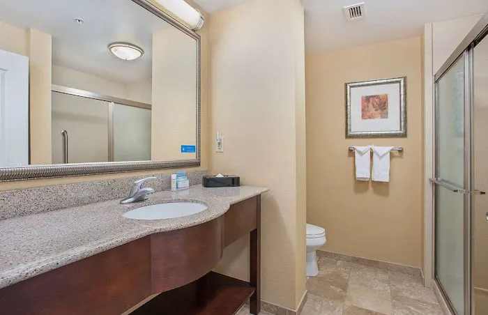 Hampton Inn Covington 4