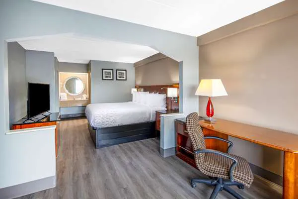 Baymont by Wyndham Covington 4