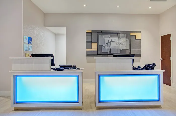 Holiday Inn Express & Suites Covington by IHG 4