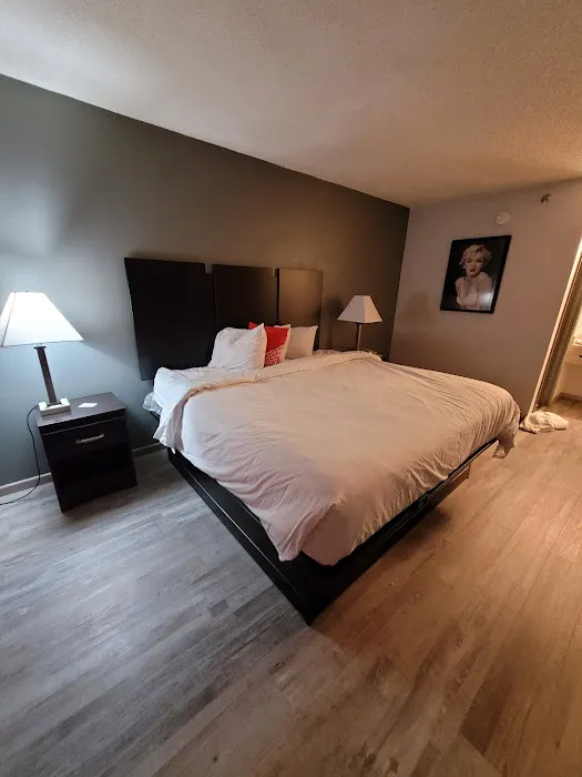 OYO Hotel Covington GA 4