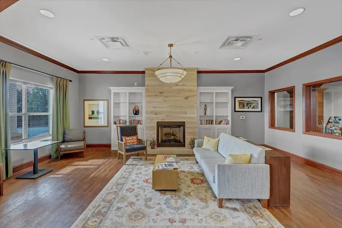 Country Inn & Suites by Radisson, Braselton, GA 4