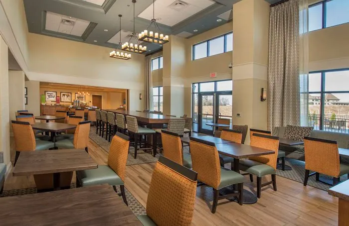 Hampton Inn & Suites Braselton 4