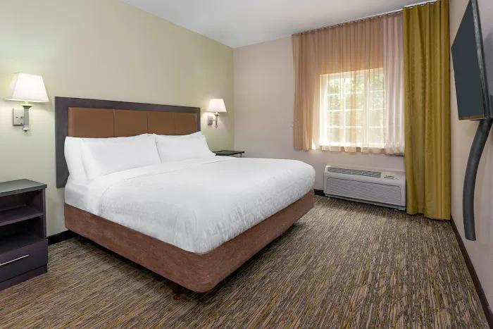 Candlewood Suites Athens by IHG 4