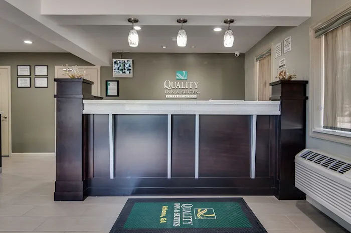 Quality Inn & Suites Athens University Area 4