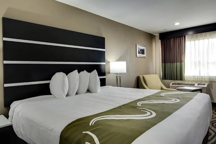 Quality Inn & Suites Athens University Area 4