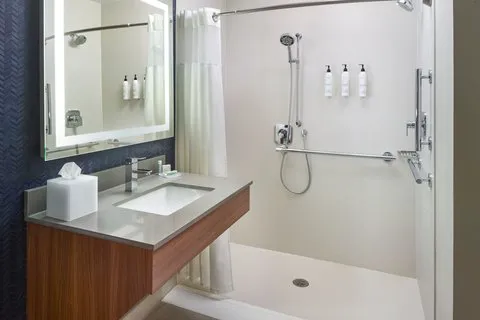 Fairfield Inn & Suites Atlanta McDonough 4