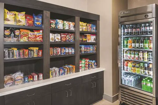 La Quinta Inn & Suites Atlanta South - McDonough 4