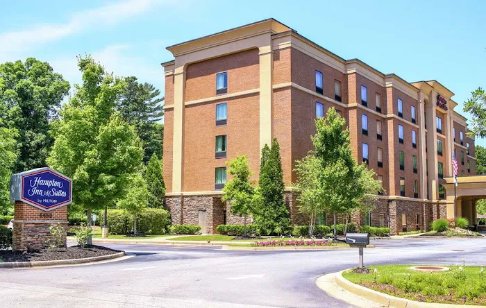 Hampton Inn & Suites Flowery Branch Lake Lanier 4