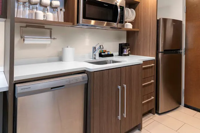 Home2 Suites by Hilton Buford Mall of Georgia 4