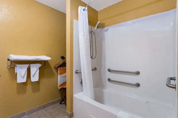 Quality Inn Jefferson at I-85 4