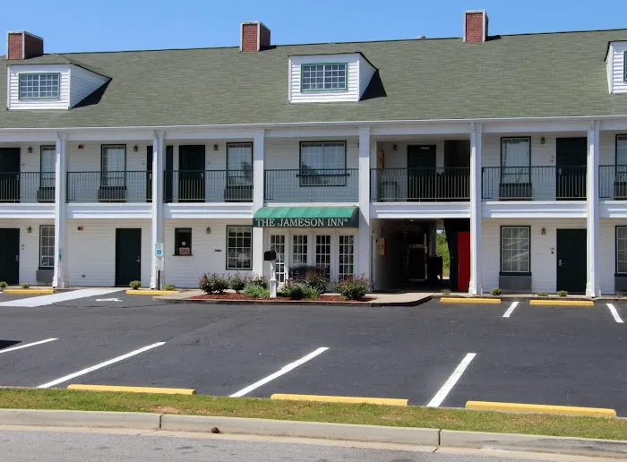 Jameson Inn Oakwood 4