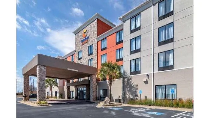 Comfort Suites McDonough Atlanta South 3