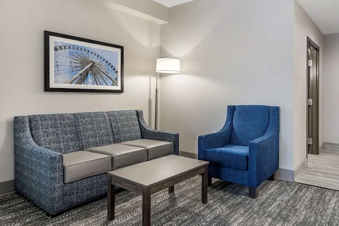 Comfort Suites McDonough Atlanta South 3