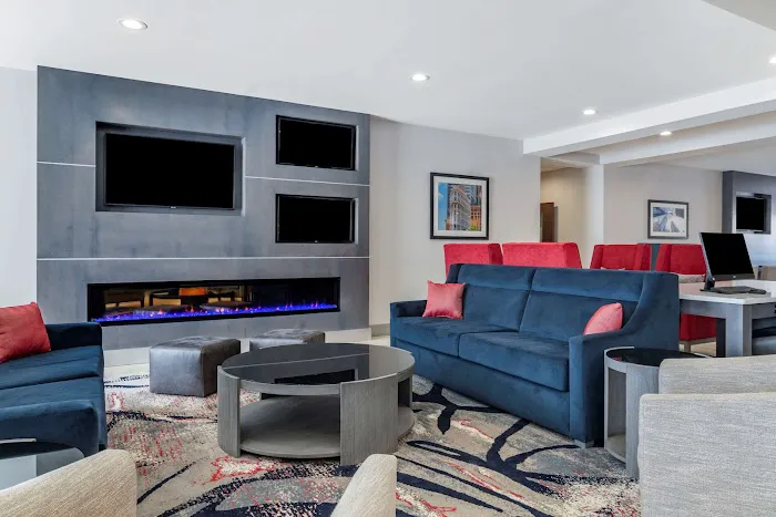 Comfort Suites McDonough Atlanta South 3