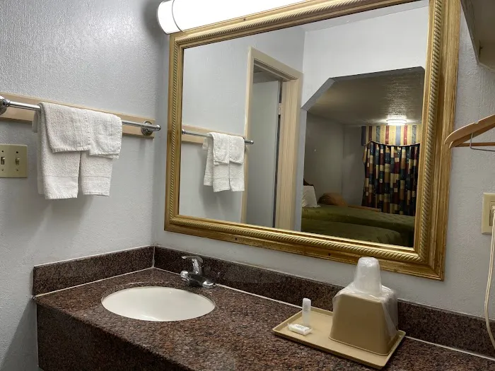 FairBridge Inn & Suites McDonough 4