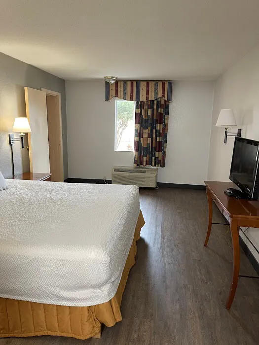 FairBridge Inn & Suites McDonough 4