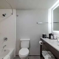 Clarion Pointe McDonough ico