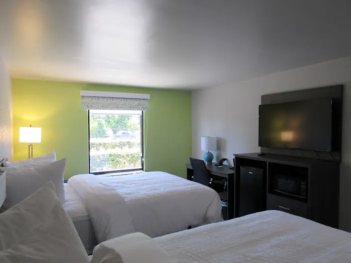 Clarion Pointe McDonough 4