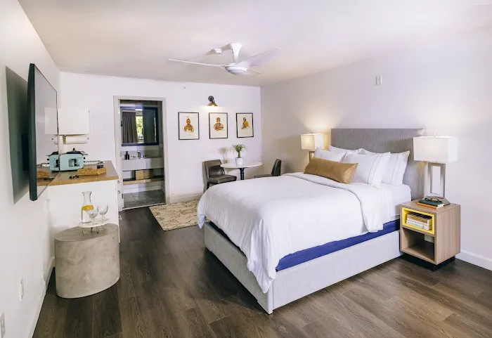 All-Movie Hotel/Post-Production Facility 4