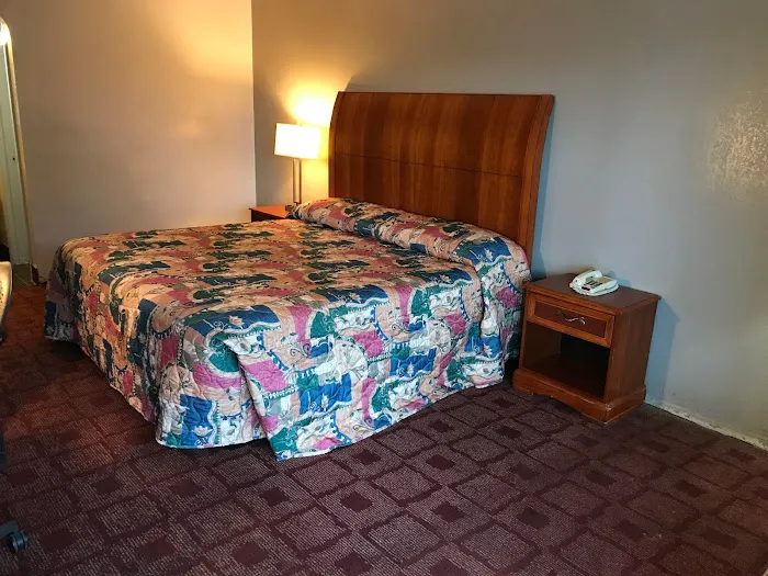 Travel Inn 4