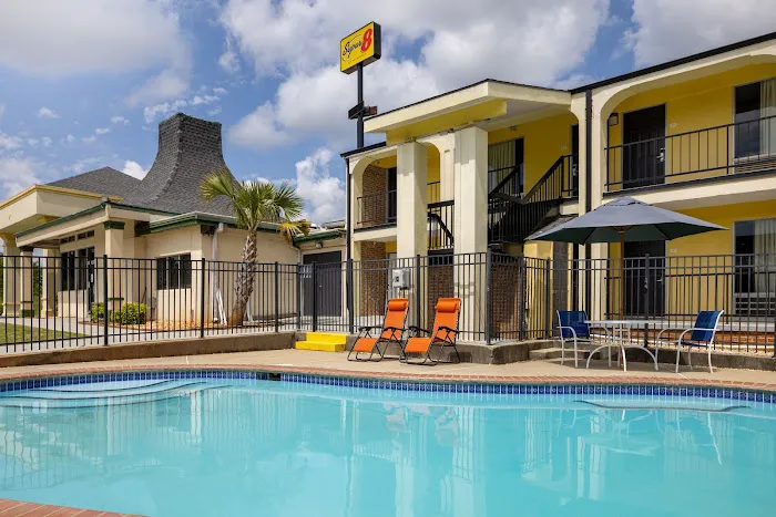 Super 8 by Wyndham McDonough GA 4