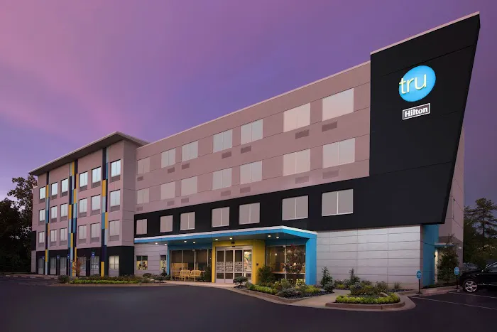 Tru by Hilton McDonough 4
