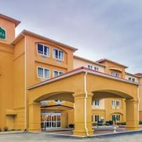La Quinta Inn & Suites by Wyndham Atlanta-Union City ico
