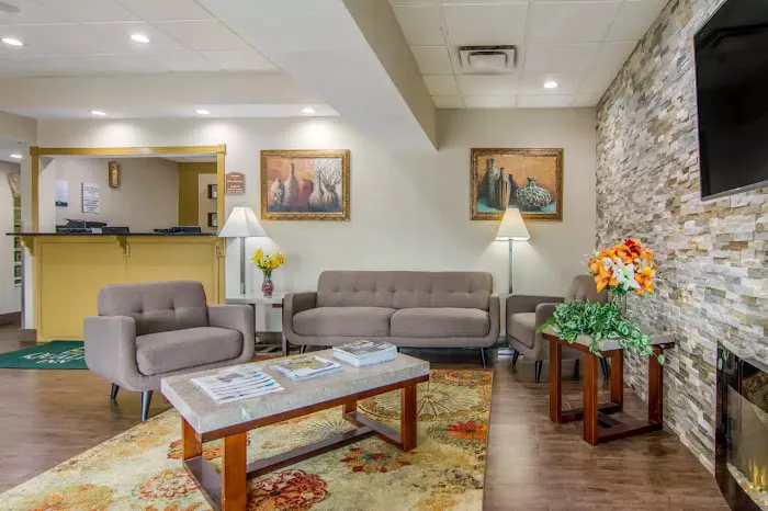 Quality Inn & Suites Union City - Atlanta South 4