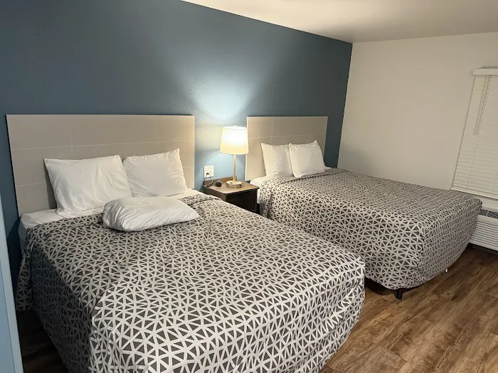 WoodSpring Suites Buford near Mall of Georgia-Lake Lanier 4